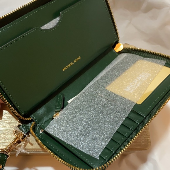 MICHAEL Michael Kors Handbags - Michael Kors wallet/ phone case